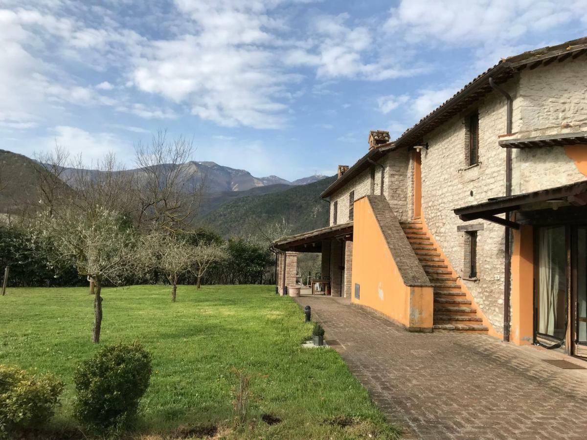 Casa Vinto Hotel Cagli Exterior foto